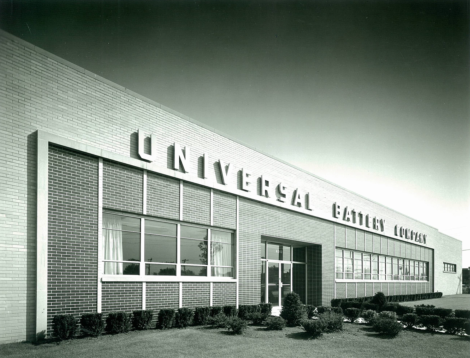 Throwback Thursday Universal Battery Epstein