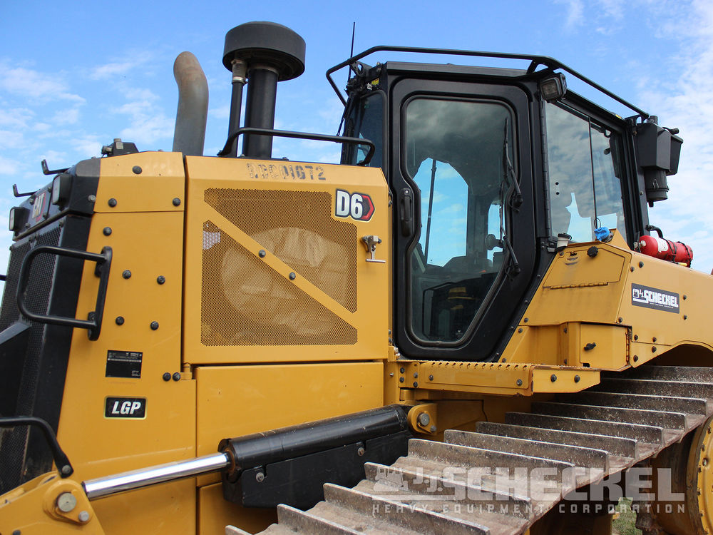2022 Caterpillar D6 LGP
