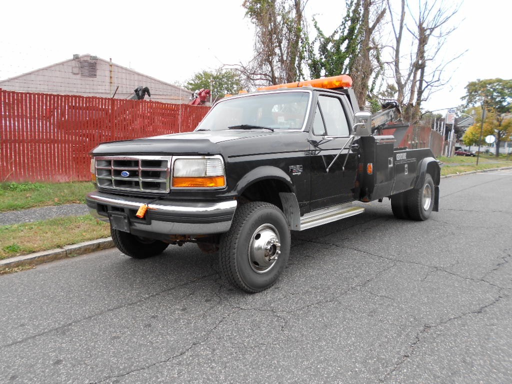 (#1465) 1997 Ford F-350 (4×4) 7.3 Dsl Vulcan 882 84″