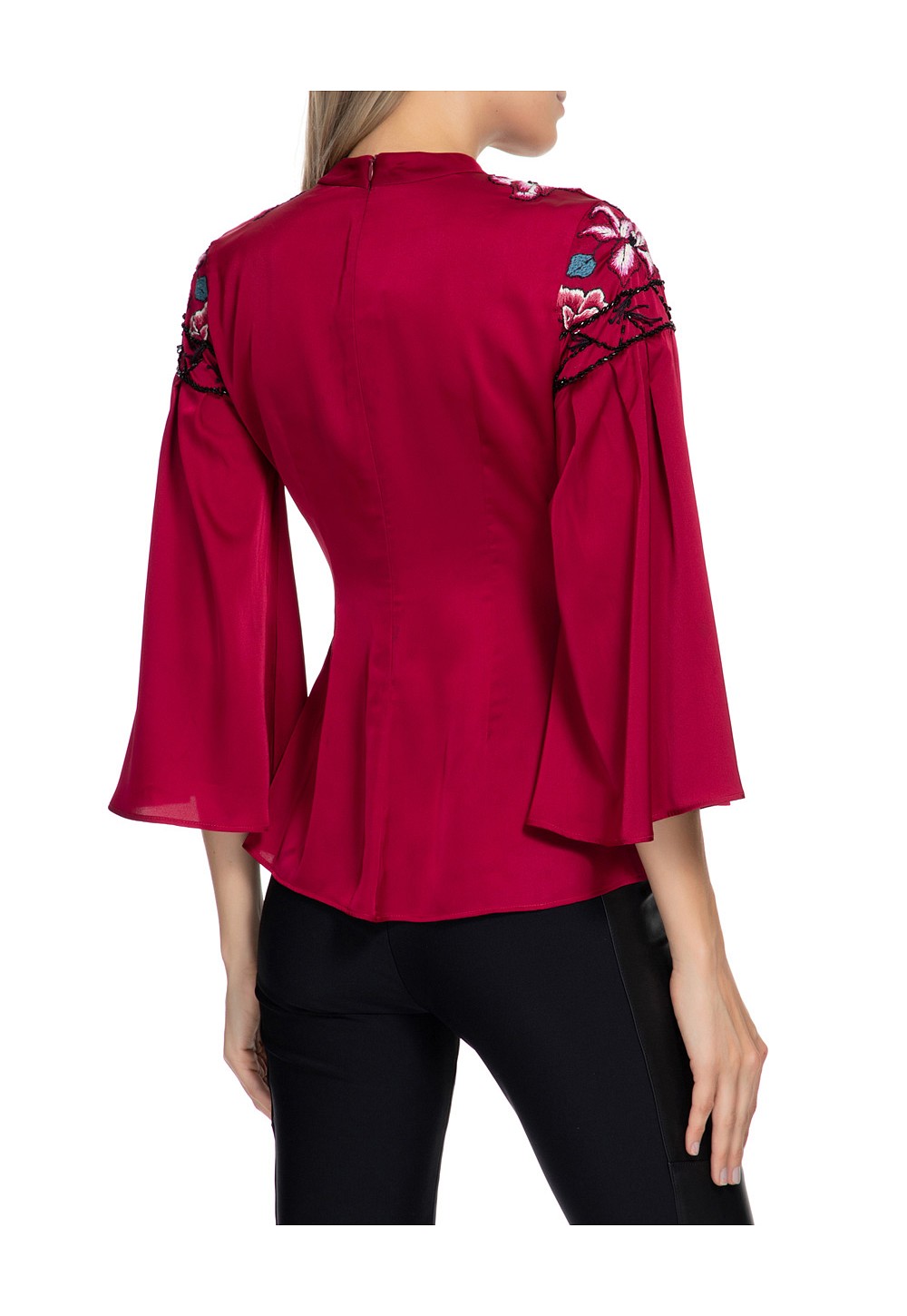 Blusa De Cetim Bordado Floral Vinho Patbo