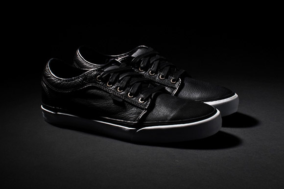 vans chukka low leather