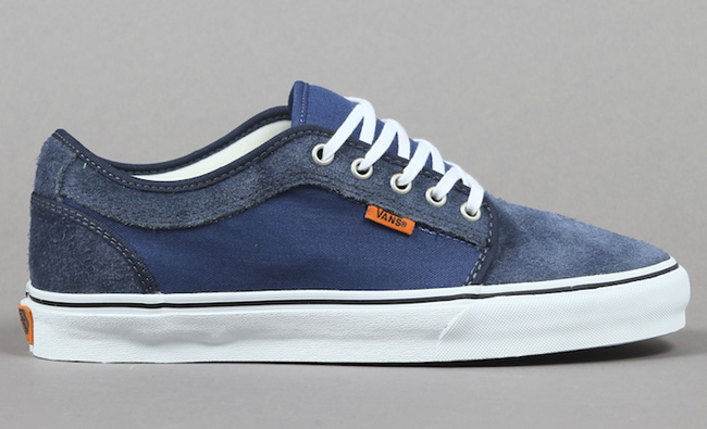 vans chukka low navy