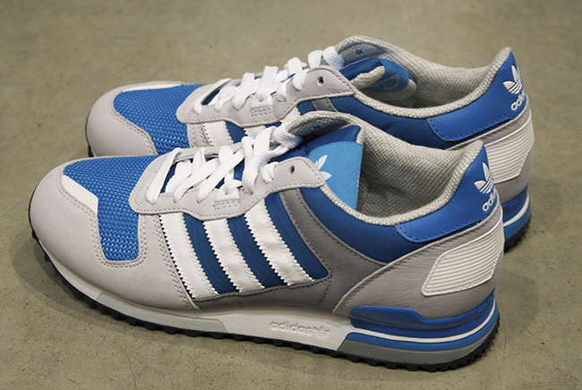 Adidas ZX 700 azzurro Adidas ZX 700 azzurro