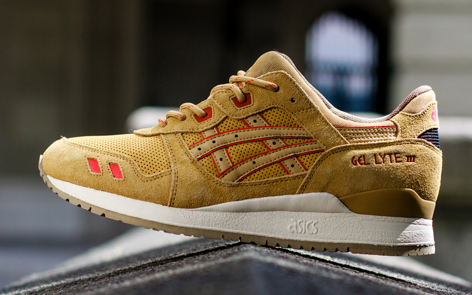 asics beige marron asics beige marron