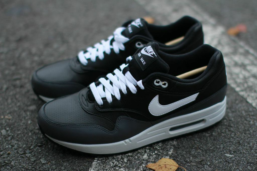 nike air max 1 black leather nike air max 1 black leather