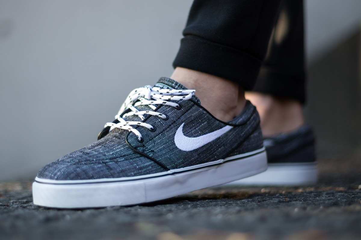 zoom stefan janoski canvas