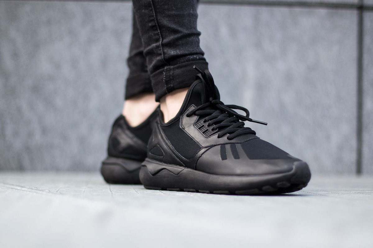nike tubular runner