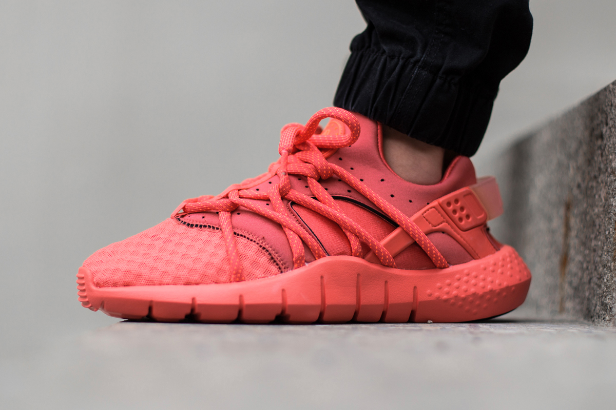 huarache nm red