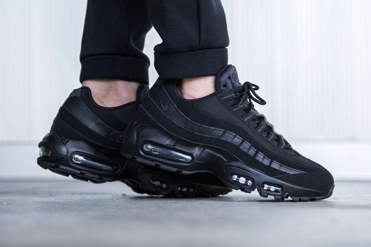 nike air max 95 black men nike air max 95 black men