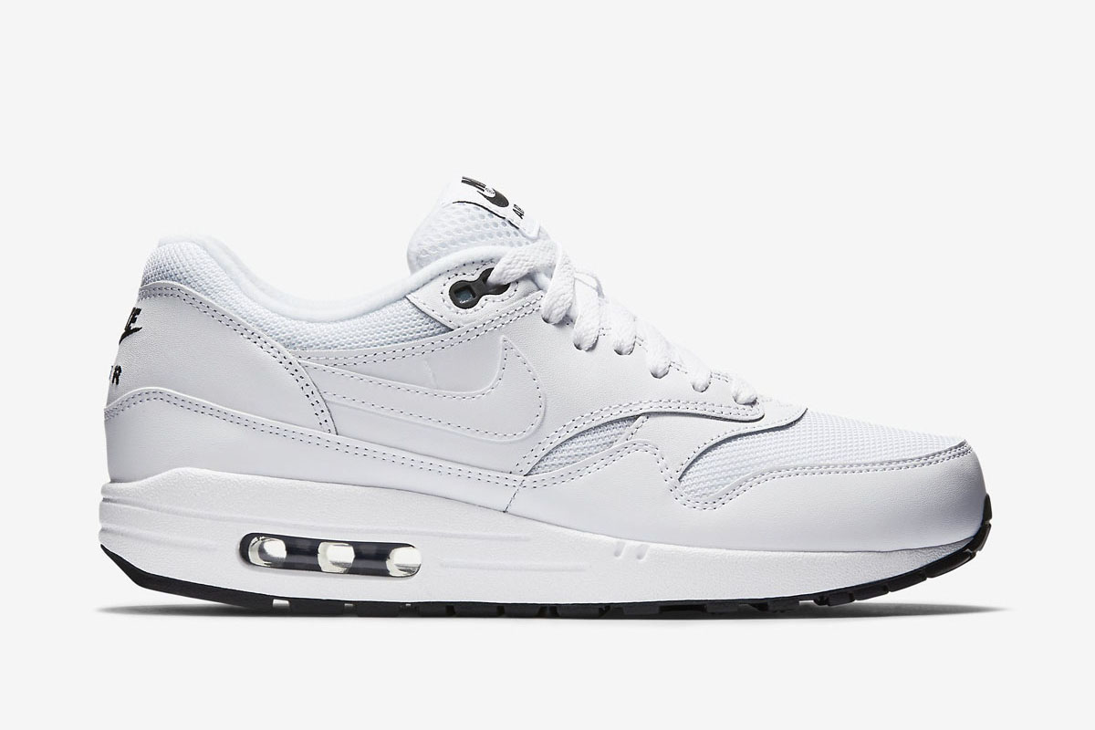 nike air max 1 essential white black