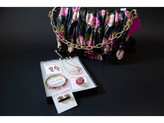 Image of the Item