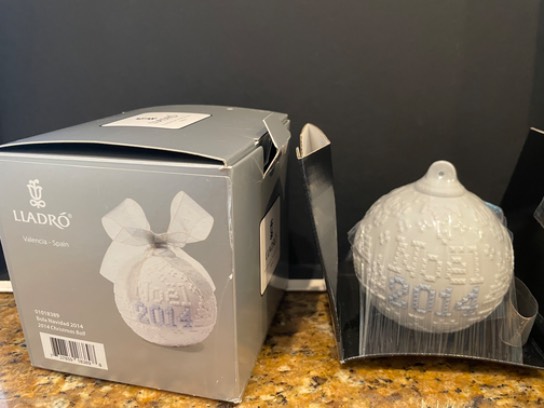 Image of the Item