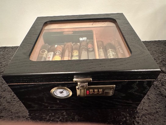 Image of the Item