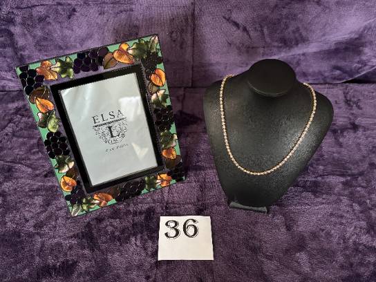 Image of the Item