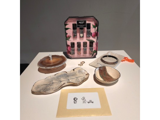 Image of the Item