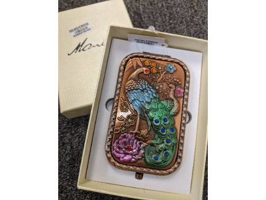 Image of the Item