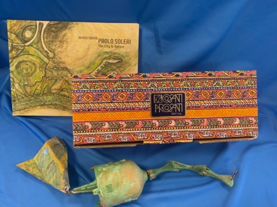 Image of the Item
