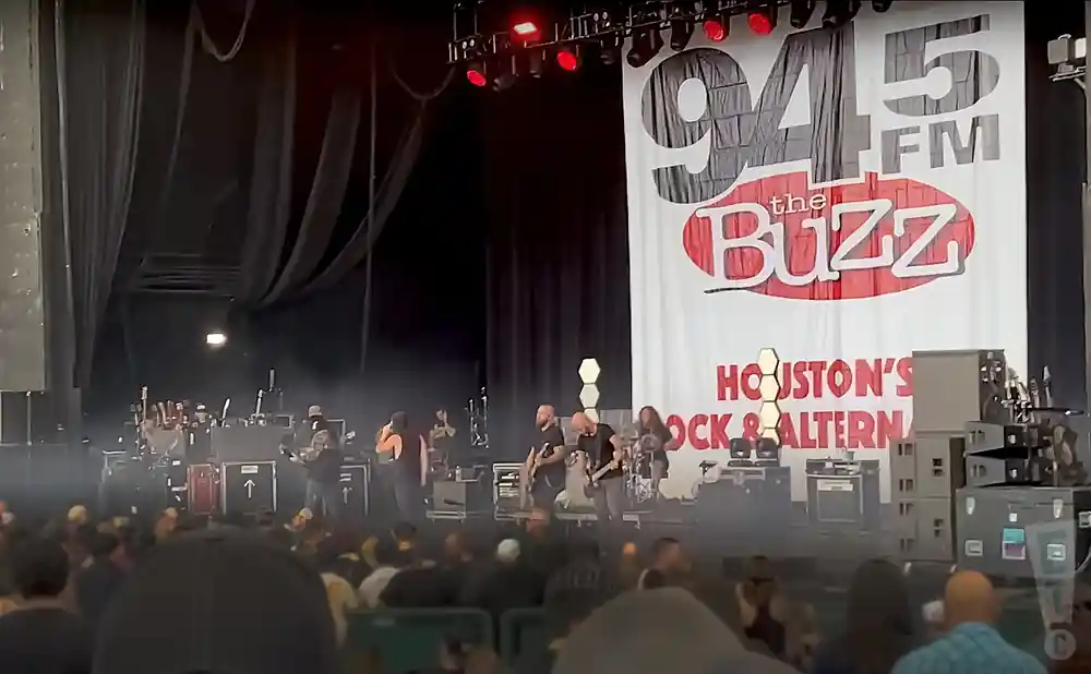buzzfest 2022 at the cynthia woods mitchell pavilion in the woodlands, texas.