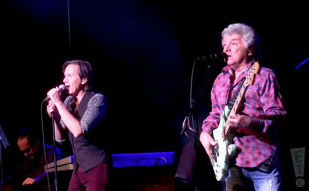 ambrosia live at the northern lights theater in milwaukee wisconsin