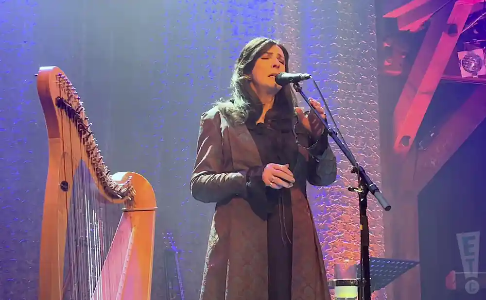 clannad singing at the fabrik in hamburg germany