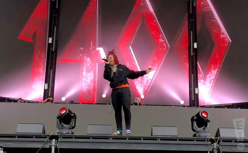 trippie redd performing live at the rolling loud
