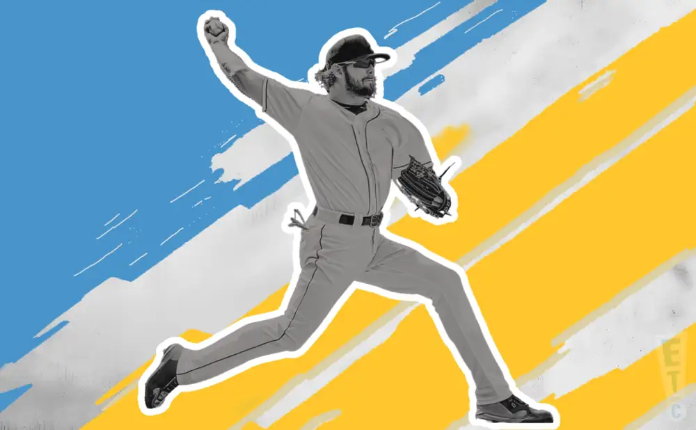 an holly springs salamanders baseball player pitching the ball