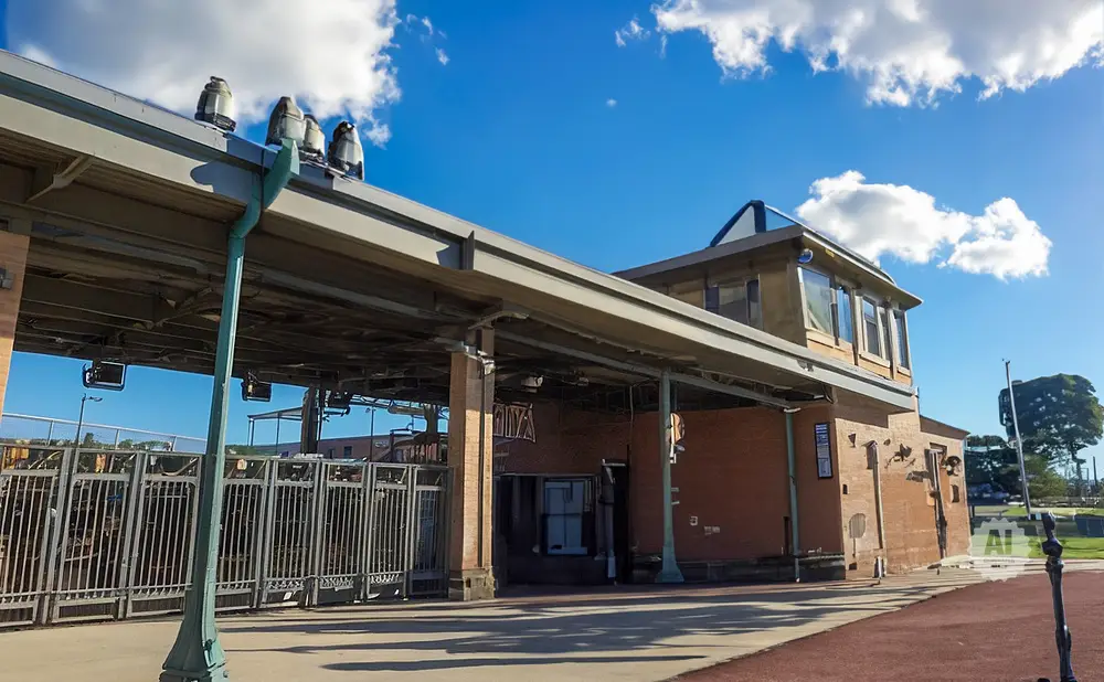 BannerIslandBallpark_StocktonCA-Leonardo