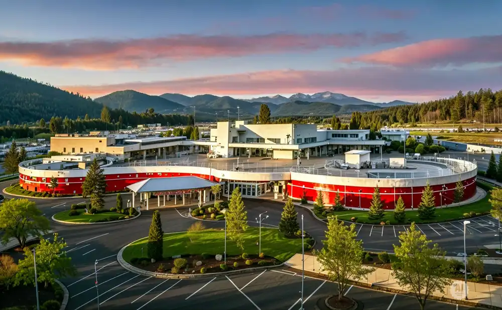 SpiritMountainCasino-HeritageHallStage_GrandRondeOR-Leonardo