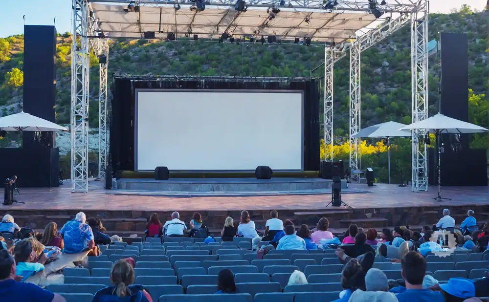 VetterStoneAmphitheatre_MankatoMN-Leonardo