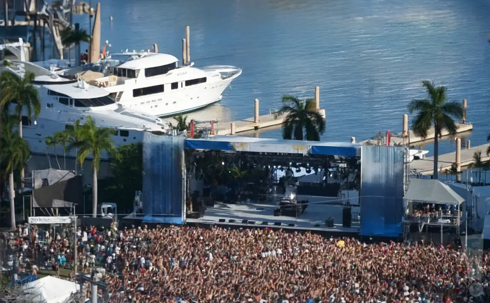 an aerial promotional picture of the sunfest grounds