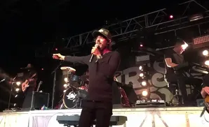 chris janson performing on stage at the starland ballroom in sayreville new jersey