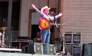 clay walker performing at the portneuf health trust amphitheatre in pocatello idaho