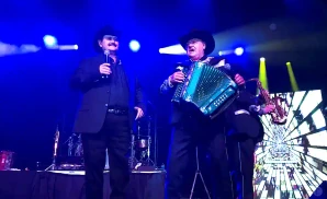 los huracanes del norte playing in yakima nation legends casino at toppenish washington