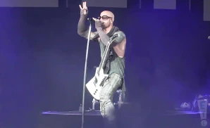 daughtry performing at epcot in orlando florida