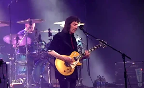 steve hackett performing on stage at the stockholm concert hall in gothenburg sweden