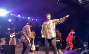 hobo johnson performing at the truman center in kansas city, missouri.