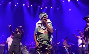 parliament funkadelic performing live in london england