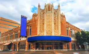 MaryBrown'sCentre_St.John'sNL-Leonardo