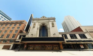 HuntingtonBankPavilionatNortherlyIsland_ChicagoIL-Leonardo