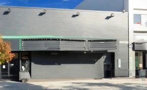 an exterior picture of the paradise rock club during the day