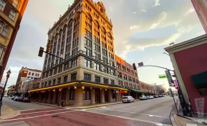 an exterior promotional venue picture of tennessee theatre during the day