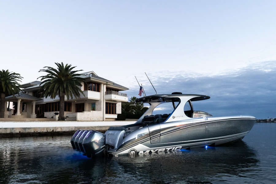 Mystic Powerboats