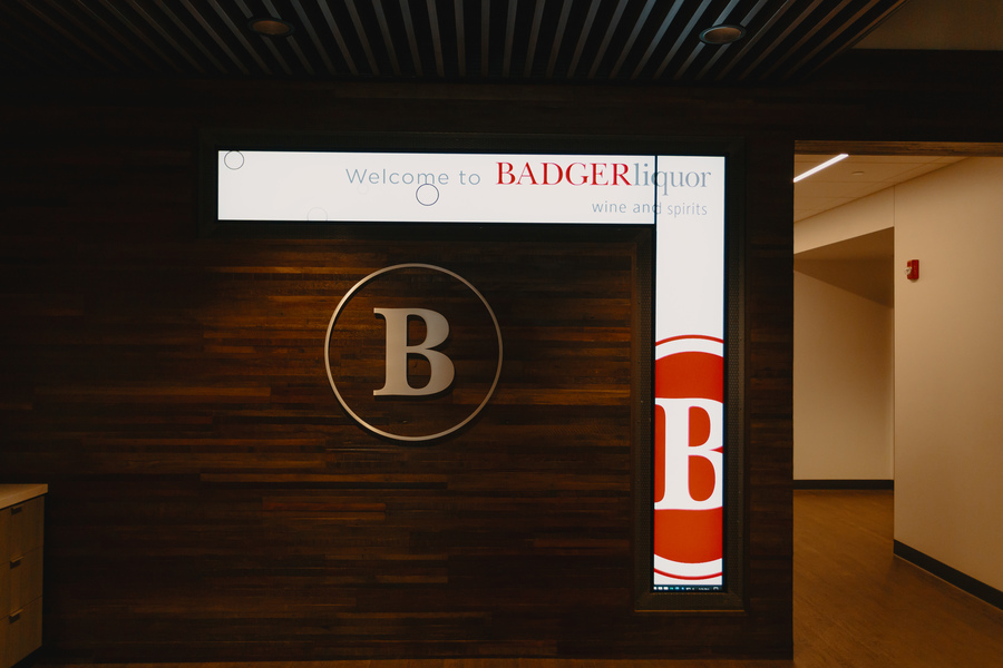 Badger Liquor