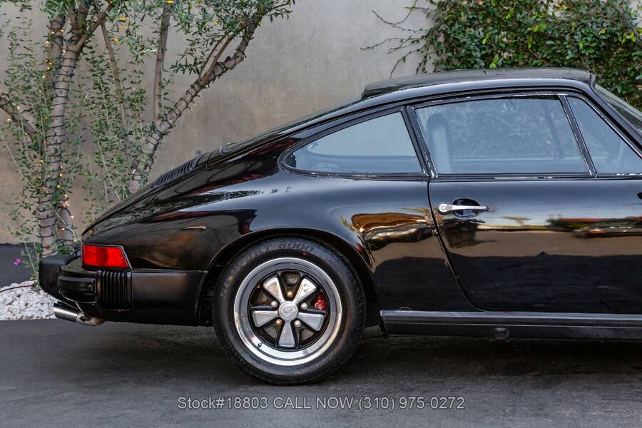 1974 911 Sunroof Coupe picture #11
