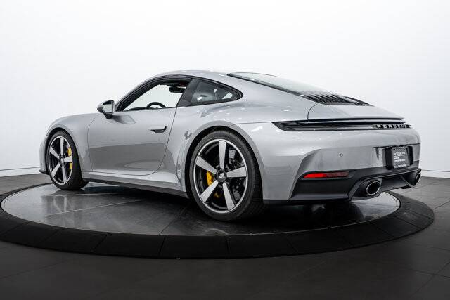 2025 911 Carrera S picture #3