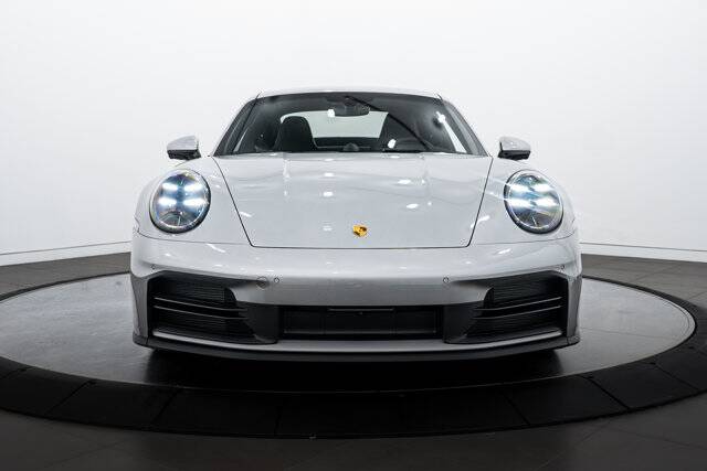 2025 911 Carrera S picture #10