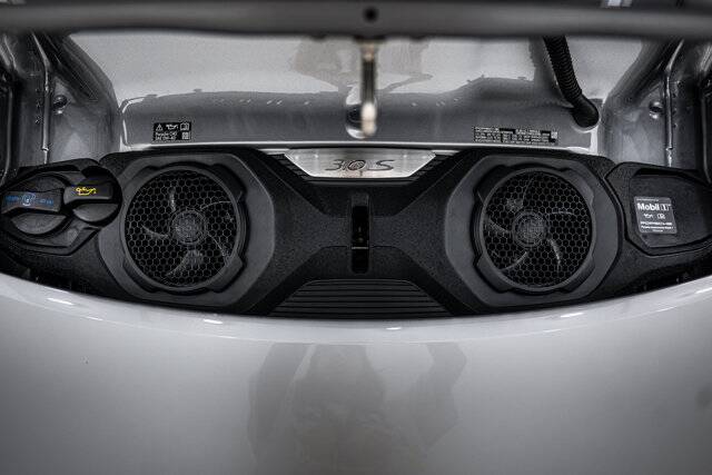 2025 911 Carrera S picture #26