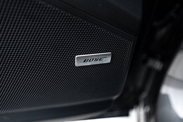 2025 Cayenne picture #23