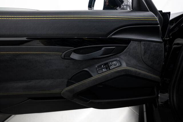 2018 911 GT2 RS picture #20