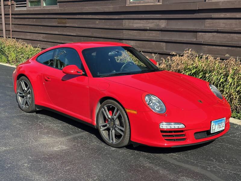 2012 911 997.2 C4S picture #1